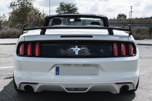 mustang blanco2